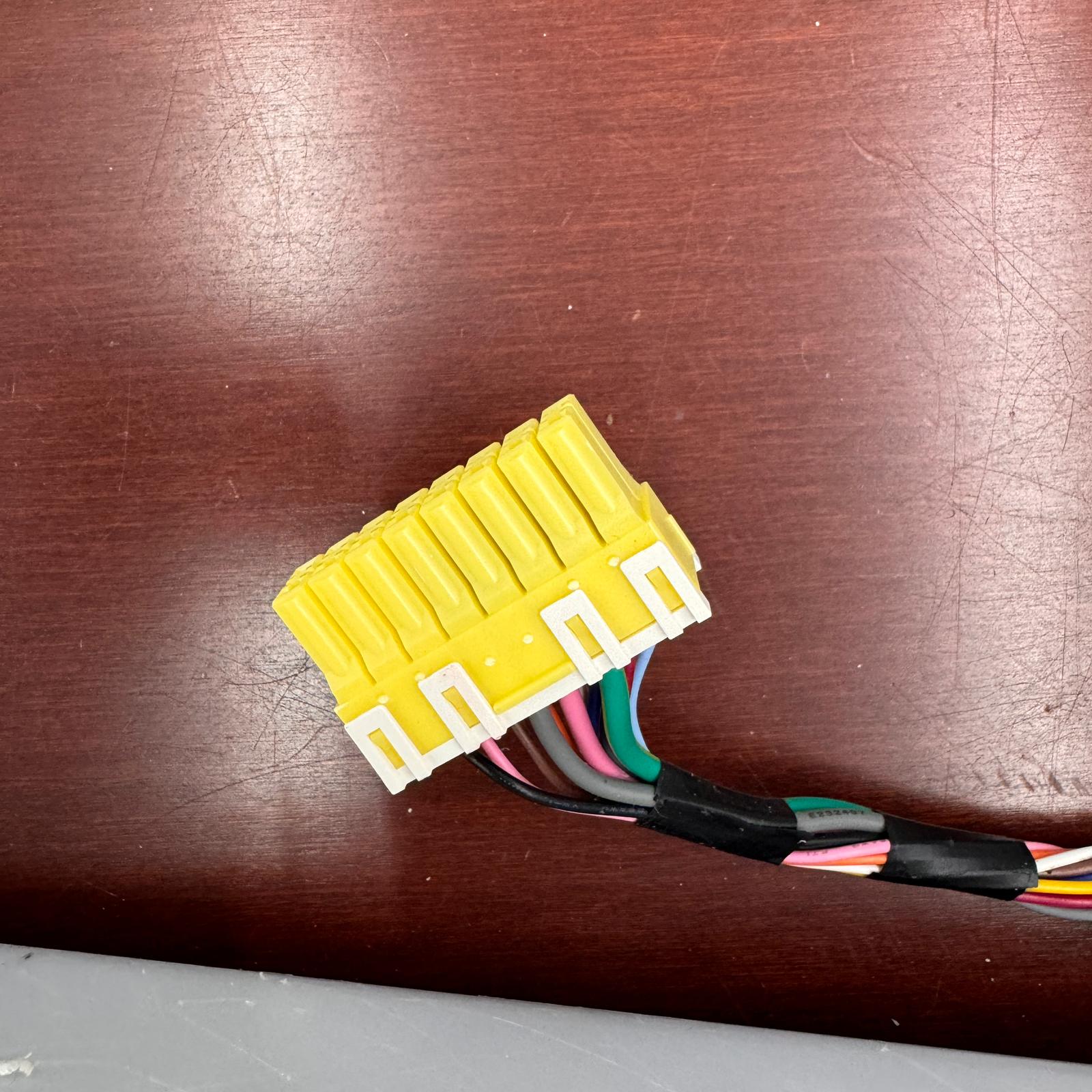 Samsung Refrigerator Ice Maker Assembly DA97-15217D Samsung Refrigerator Ice Maker Assembly DA97-15217D